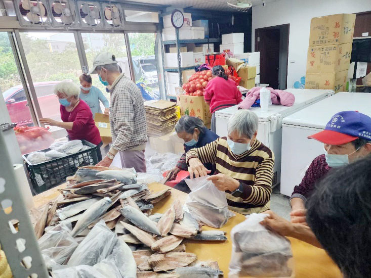 馨窩長者關懷據點三芝埔頭站【愛心物資一起來】112-12-15