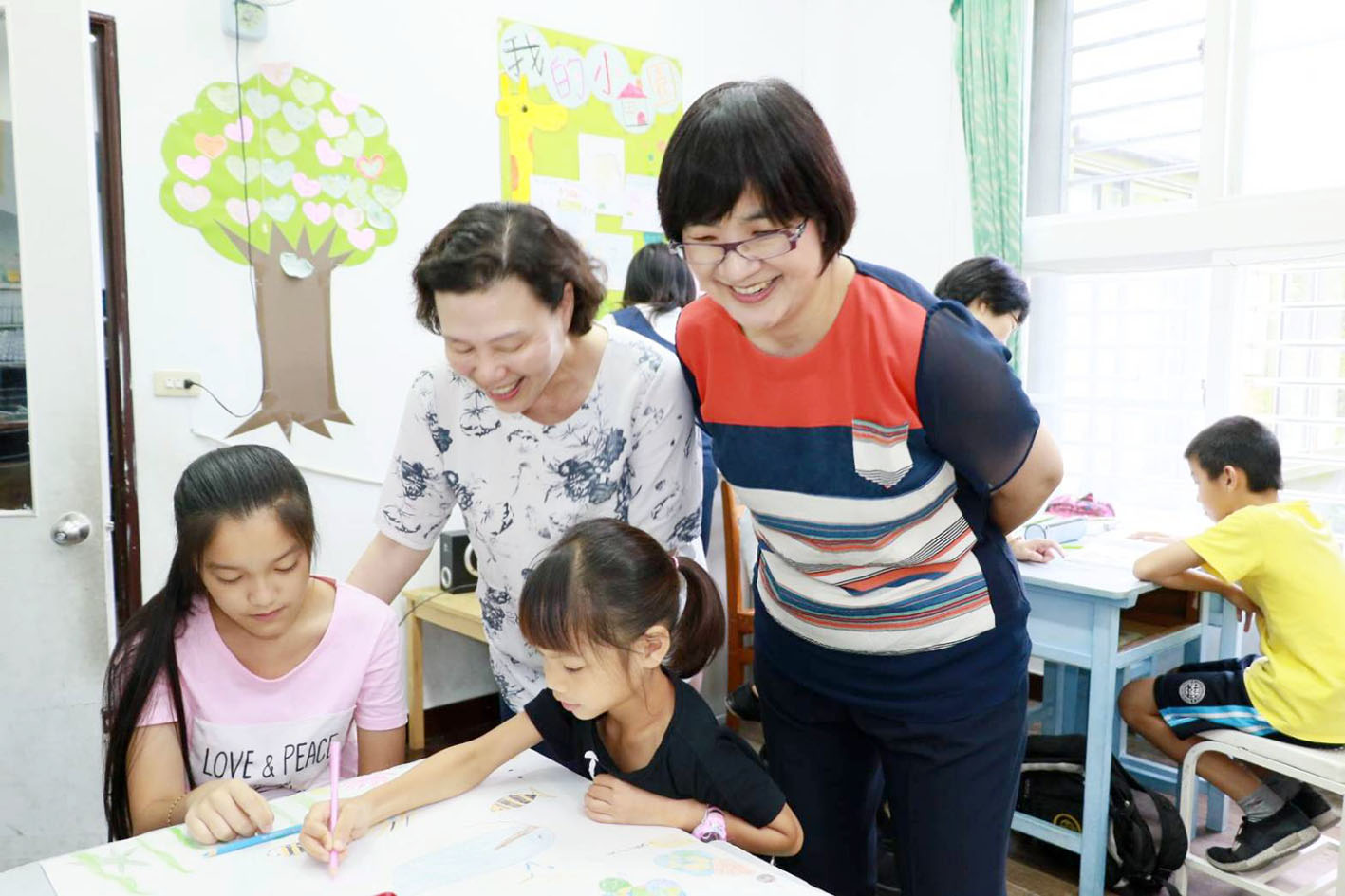 感念社福界俠女-新北市前社會局長 張錦麗 慈輝永昭、懿範長存