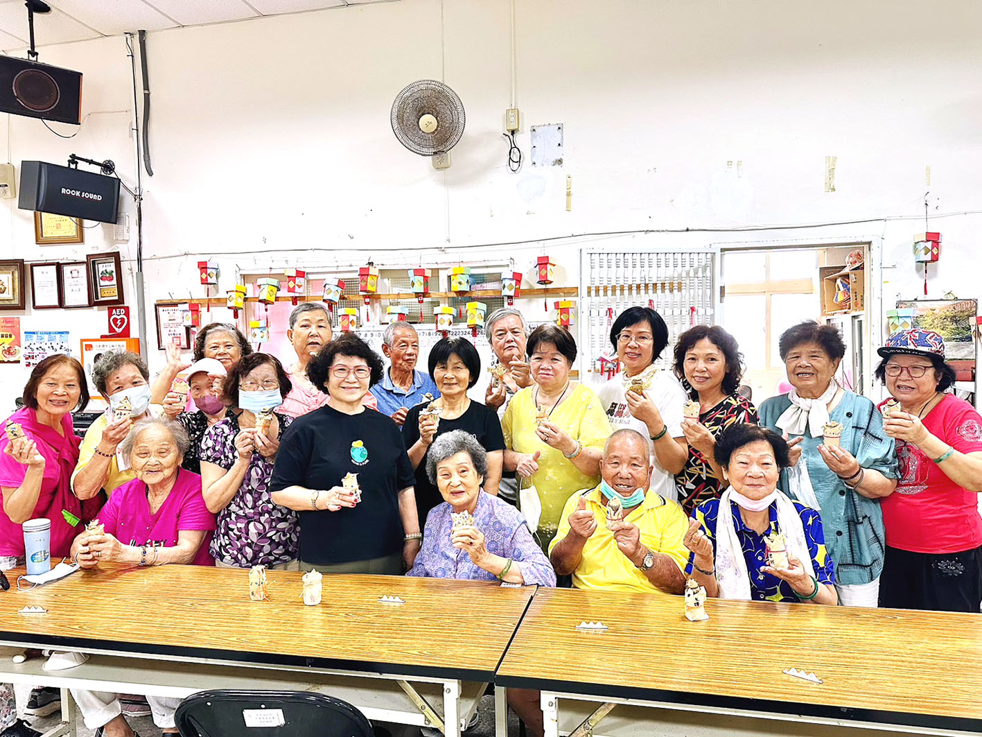 馨窩長者關懷據點三芝新庄站 -【檳榔種子手作樂】113-08-16