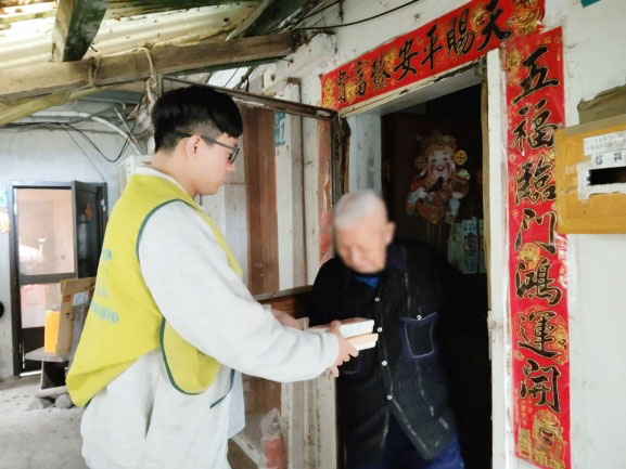 社福中心-奉餐服務- 113年12月份 總計8506人次